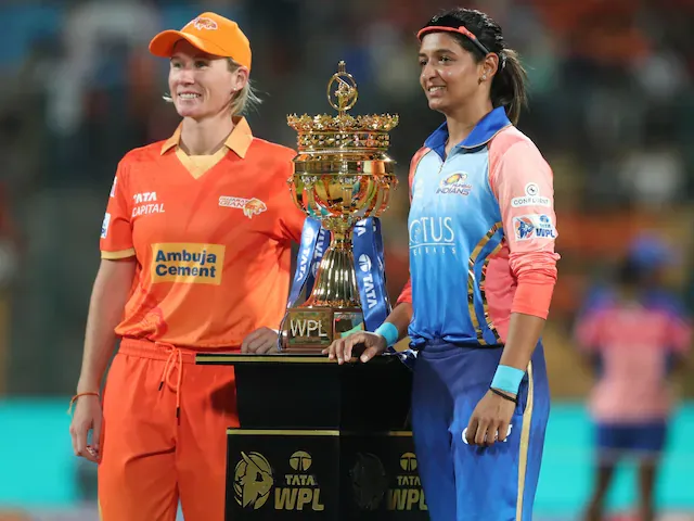 MI vs GG: Harmanpreet Kaur