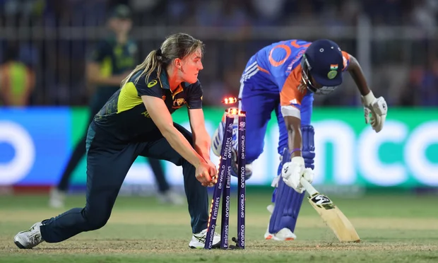 T20 World Cup: Australia beat India, qualify for semis